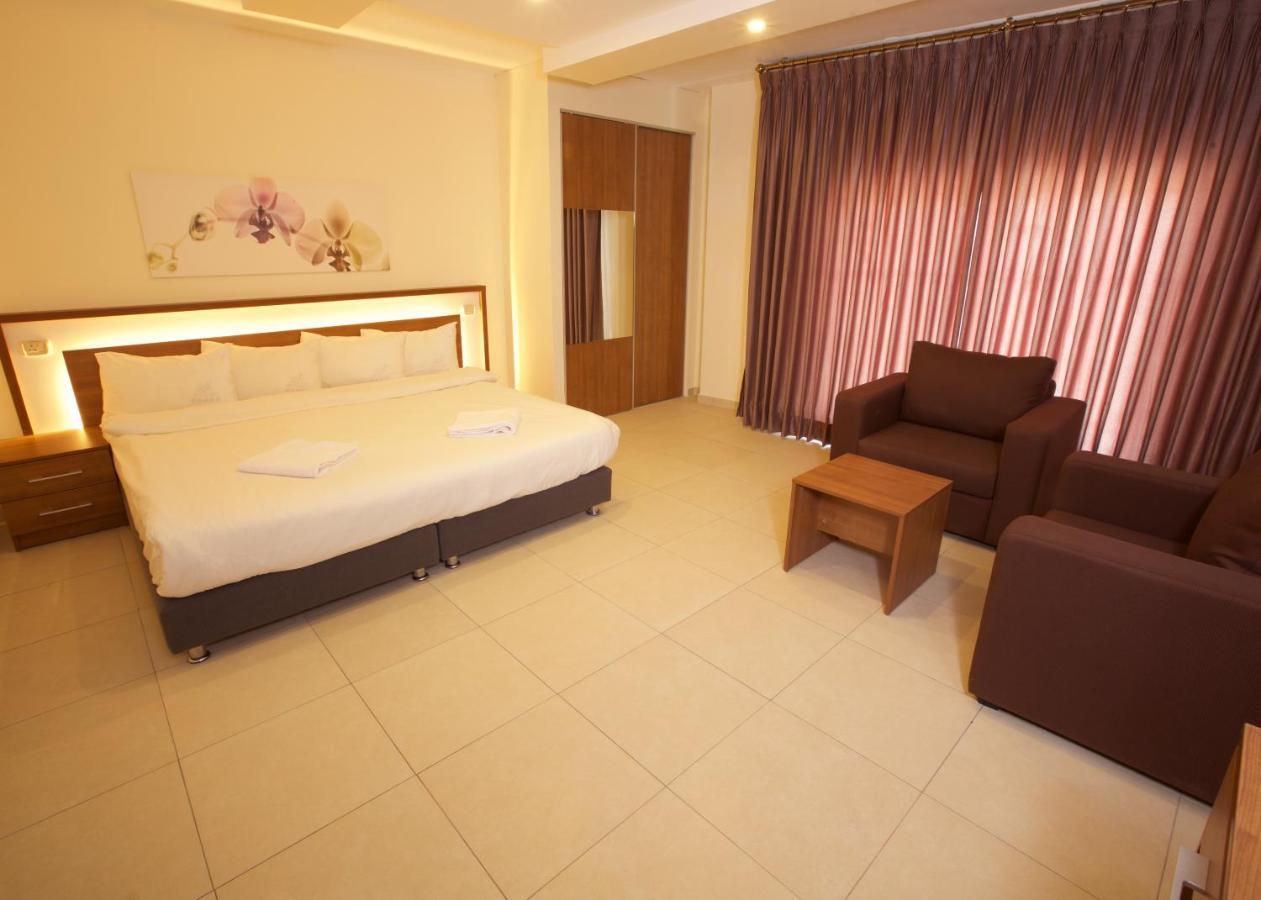 Lujain Hotel فندق النور واللجين Amman Eksteriør billede