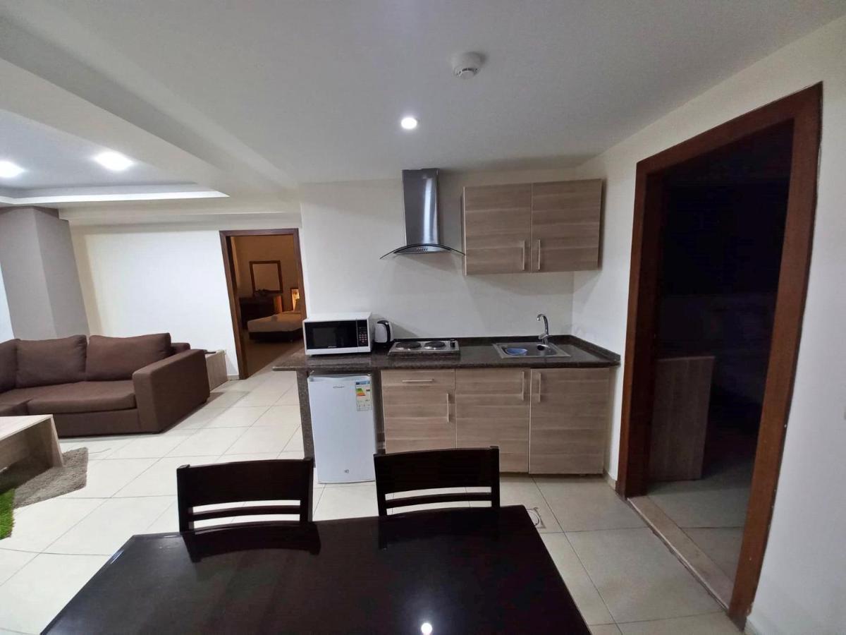 Lujain Hotel فندق النور واللجين Amman Eksteriør billede