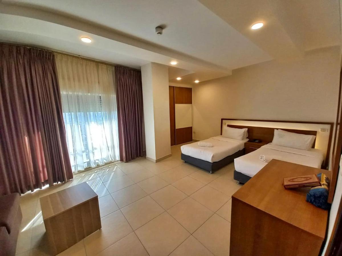 Lujain Hotel فندق النور واللجين Amman Eksteriør billede