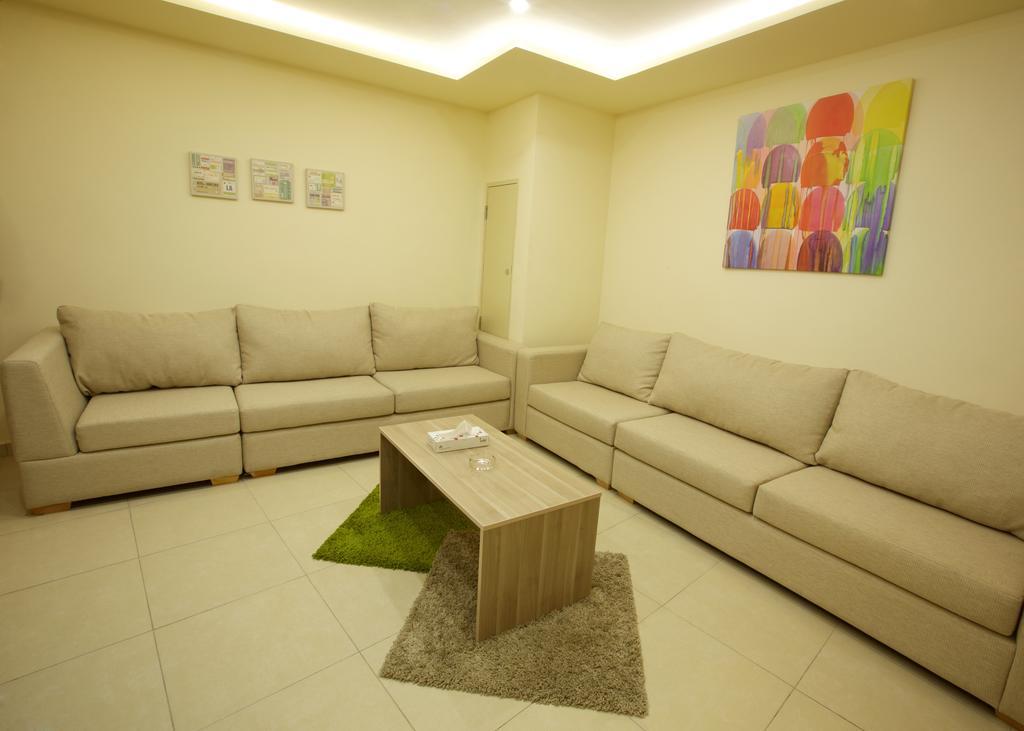 Lujain Hotel فندق النور واللجين Amman Værelse billede
