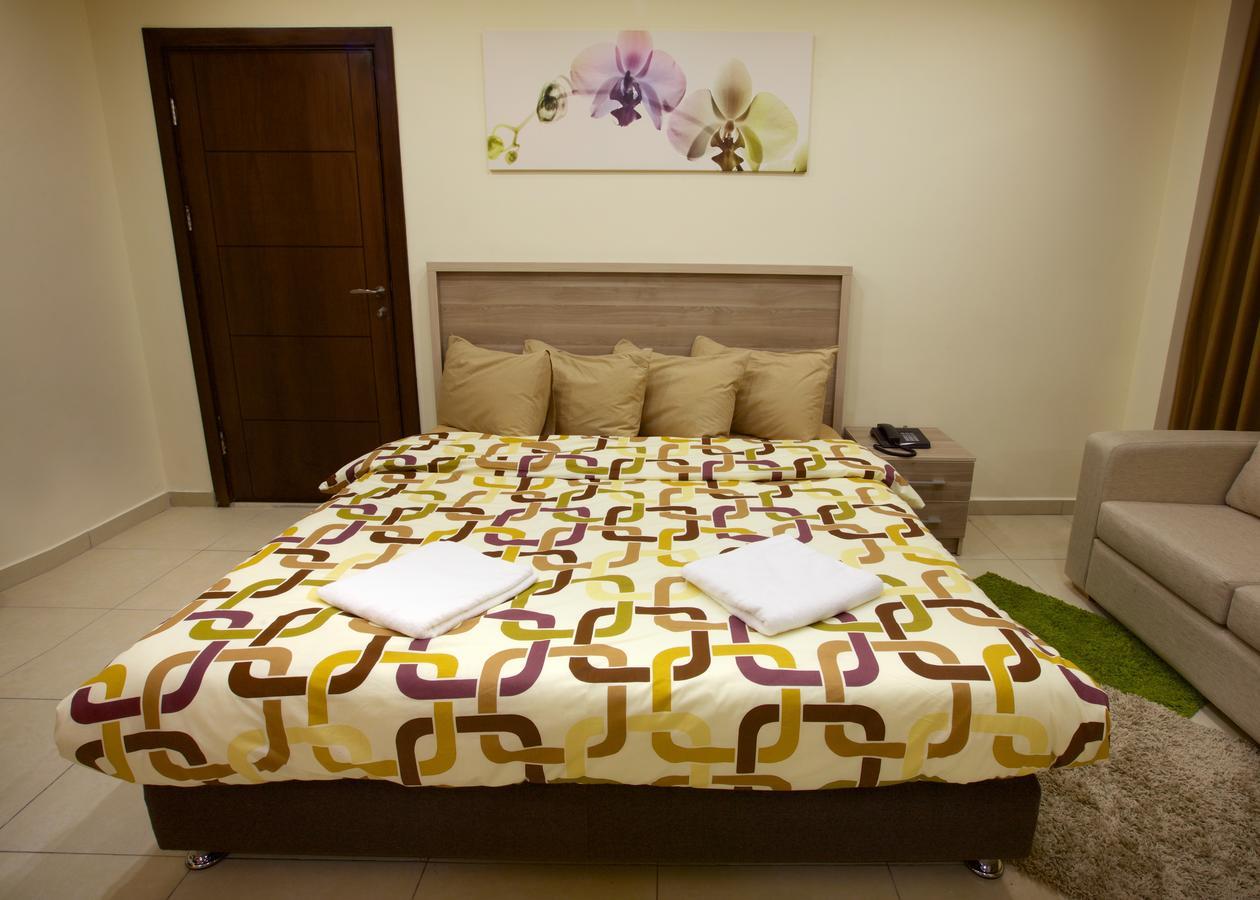 Lujain Hotel فندق النور واللجين Amman Værelse billede