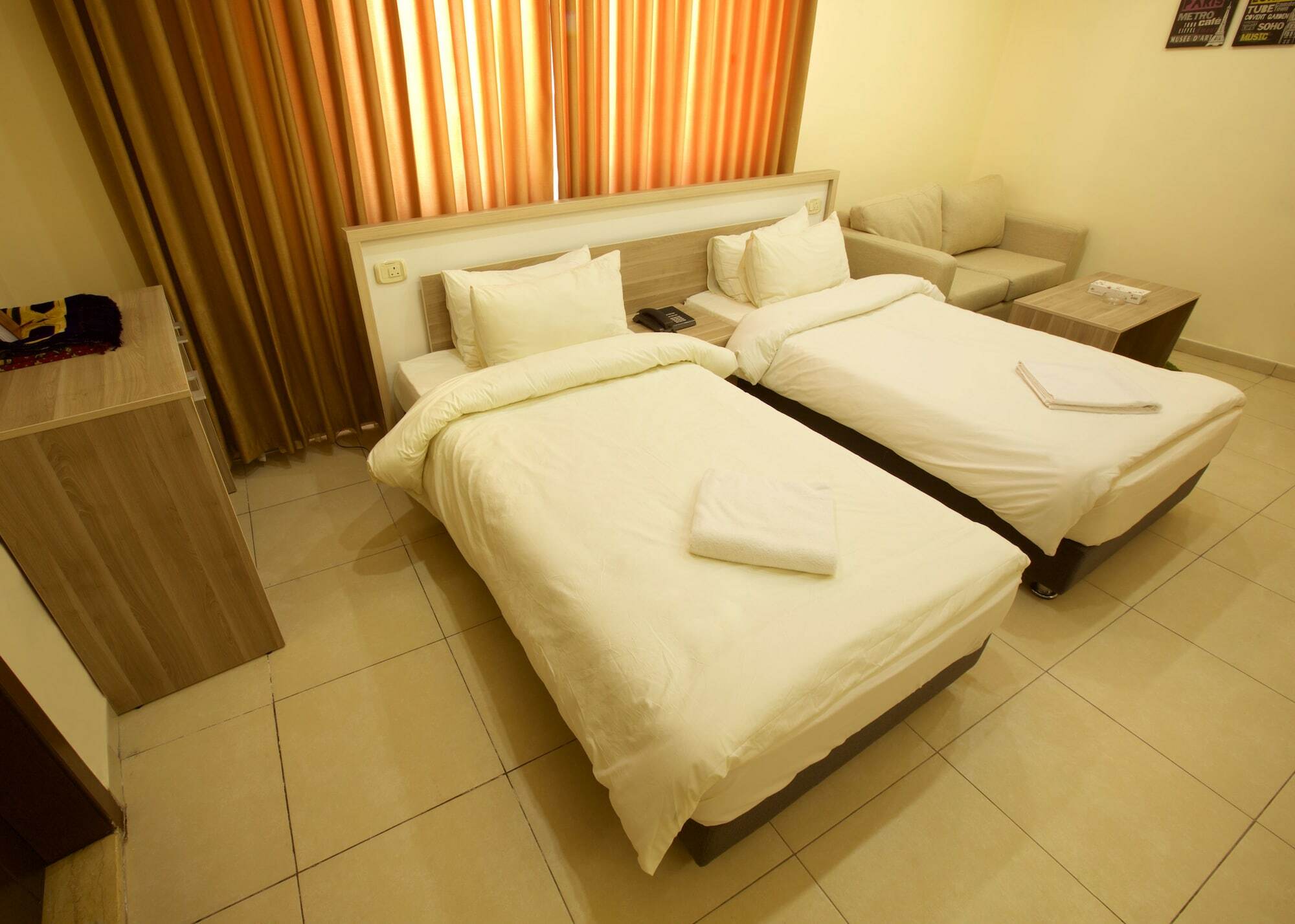 Lujain Hotel فندق النور واللجين Amman Eksteriør billede