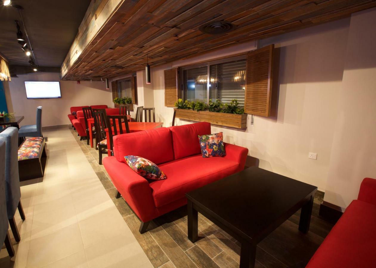 Lujain Hotel فندق النور واللجين Amman Eksteriør billede